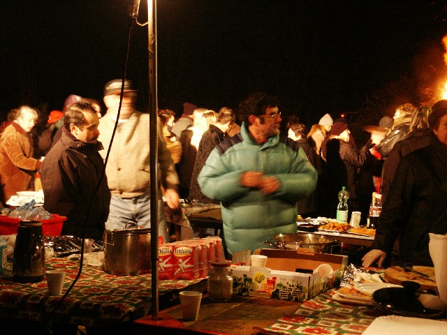 050104falo005.jpg (95848 byte)