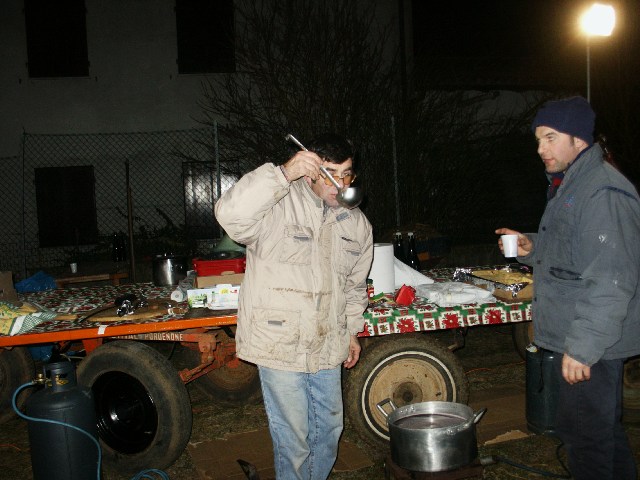 050104falo056.jpg (78957 byte)
