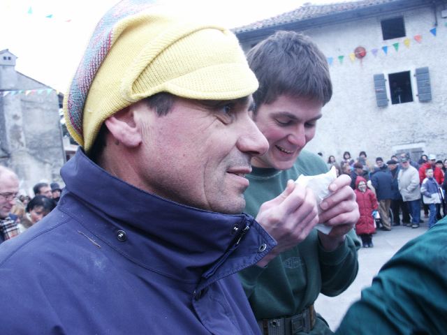 20050220_PICT0053.jpg (50049 byte)