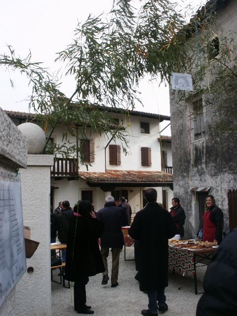 20050220_aPICT0050.jpg (78334 byte)