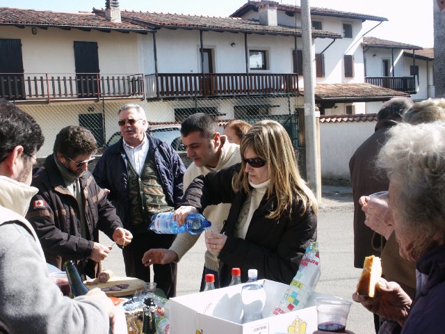 20050313_PICT0028.jpg (88885 byte)