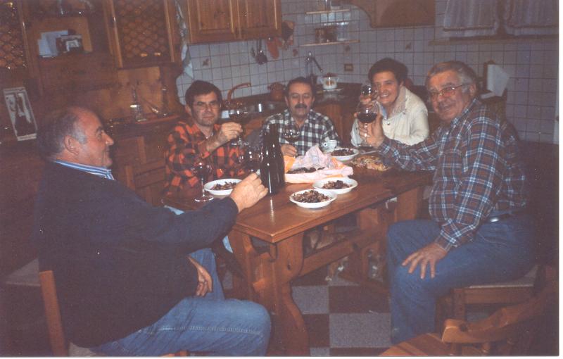 castagnata2006_001.JPG (51961 byte)
