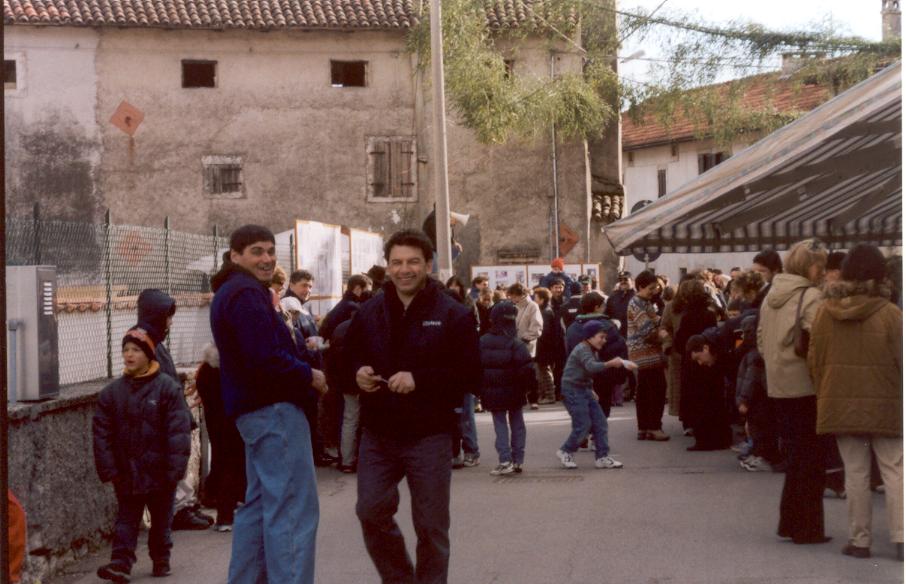 festa2001_08.jpg (82866 byte)