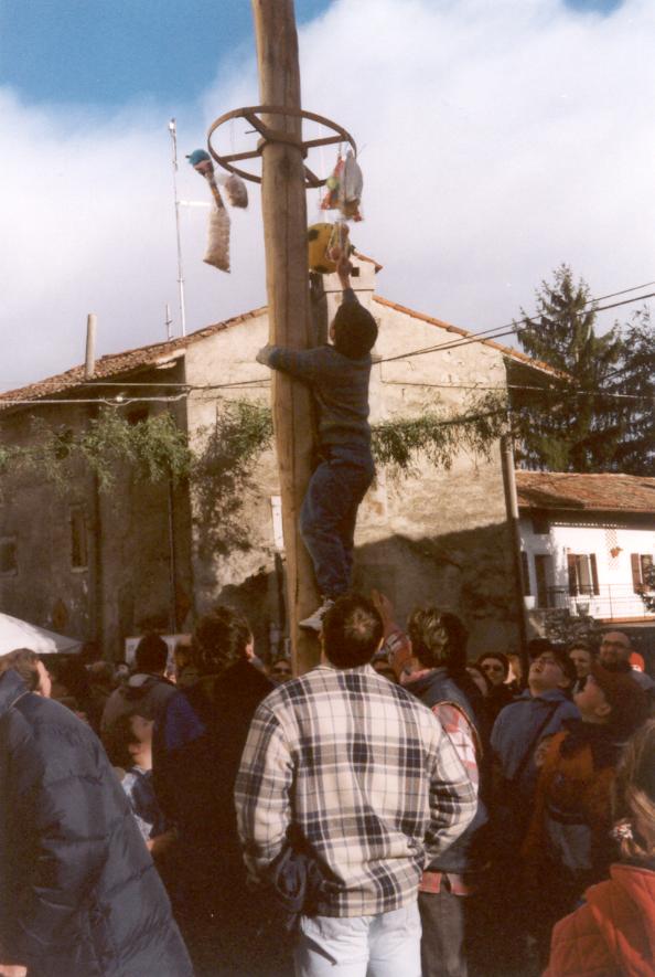 festa2001_13.jpg (70269 byte)